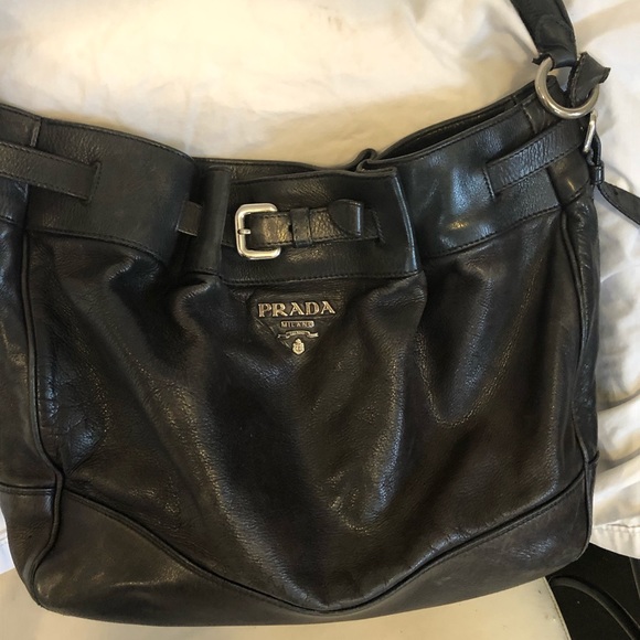 authentic PRADA handbag!! - Picture 4 of 4